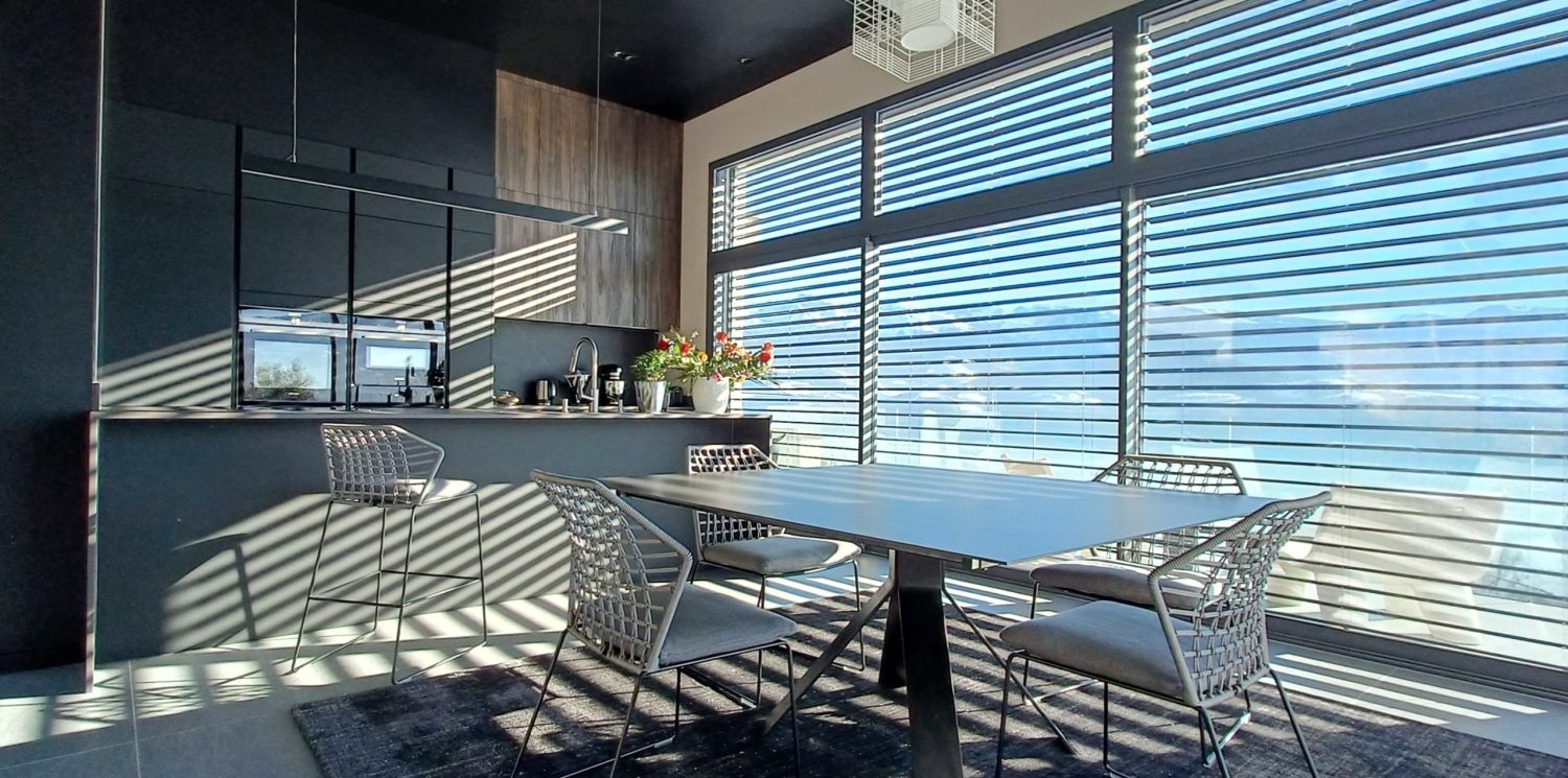 Aménagement cuisine contemporaine ouverte extérieur